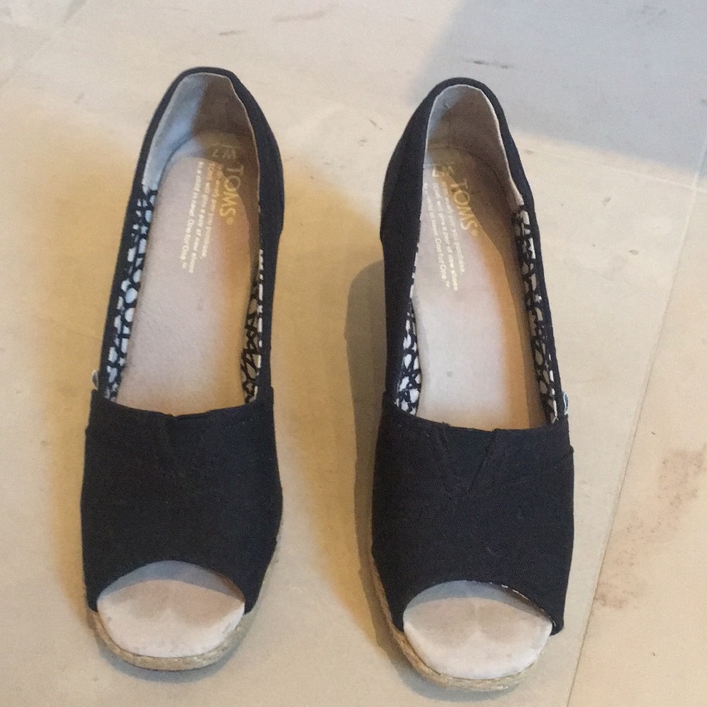 Tom’s platform high healed espadrilles